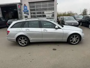 Mercedes-Benz C 320 T CDI T-Modell TÜV+SERVICE NEU/KLIMA/NAVI Bild 4