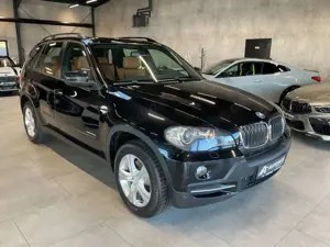 BMW X5 xDrive30d Leder Navi Pano Xenon HiFi Bild 2