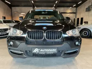 BMW X5 xDrive30d Leder Navi Pano Xenon HiFi Bild 3