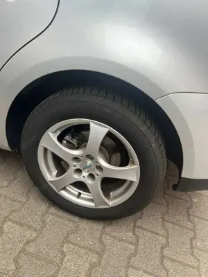 Volkswagen Touran Trendline Bild 5
