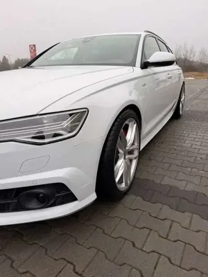 Audi A6 Avant 3.0 TDI competition quattro tiptronic