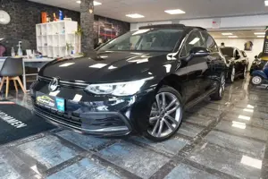 Volkswagen Golf VIII Lim. Active/Virtual/Navi/Klimaauto/1.H