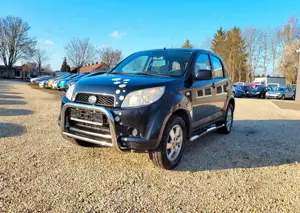 Daihatsu Terios 4WD Top S 1.5*Eu 4*Aut.*AHK*Klima*M+S*LMF