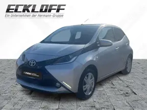 Toyota Aygo 1.0 x-play touch CAM*LED*Kam.*LM