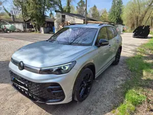 Volkswagen Tiguan Tiguan Diesel 2.0 TDI SCR 4MOTION DSG R Line