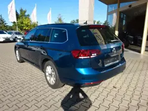 Volkswagen Passat Variant 150PS DSG Business Winter Navi Bild 4