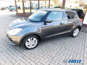 Suzuki Swift 1.0 Boosterjet 5D 5M/T 4x4 Comfort Klima