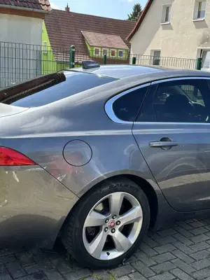 Jaguar XF Bild 3