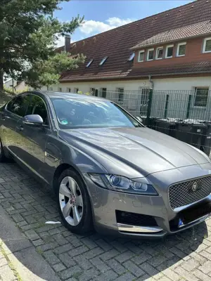 Jaguar XF Bild 2