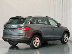 Skoda Kodiaq Ambition KAMERA PANORAMA AHK 1-HAND Bild 3