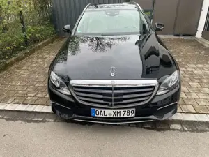 Mercedes-Benz E 350 E 350 d T 9G-TRONIC Avantgarde Bild 3
