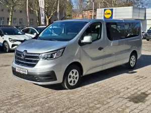 Renault Trafic Combi L2H1 3,0t Evolution 8 Sitzer 2.0 BLUE dCi 11