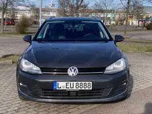 Volkswagen Golf Variant 2.0 TDI BlueMotion Technology DSG Highline