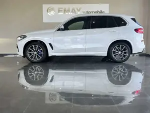 BMW X5 xDrive 30 d M Sport//P.Dach/Navi/LED/Leder/