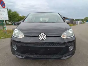 Volkswagen up! cheer up! Panoramadach / Navigationsystem Bild 2