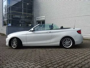 BMW 228 Bild 5