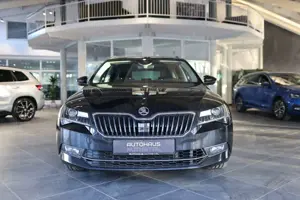Skoda Superb COMBI 2,0 TSI 4X4 STYLE ANHÄNGERKUPPLUNG Bild 2