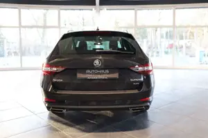 Skoda Superb COMBI 2,0 TSI 4X4 STYLE ANHÄNGERKUPPLUNG Bild 5