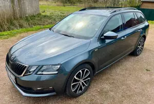Skoda Octavia Octavia Combi 2.0 TDI DSG Soleil 1.Hd, Navi,Sitzheiz.,AHK abnehmbar,LED,PDC v.+h.