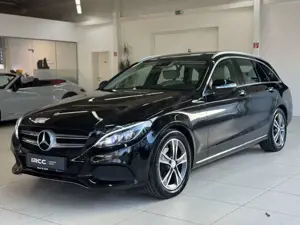Mercedes-Benz C 180 T Avantgarde Pano Navi AHK