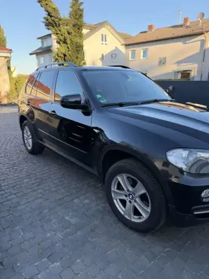 BMW X5 xDrive35d Bild 2