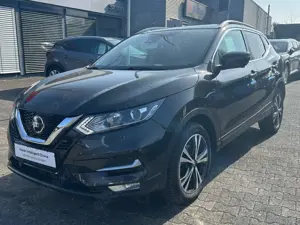 Nissan Qashqai N-Connecta*AT*DACHRELING*PANORAMAGLASDACH*SHZ