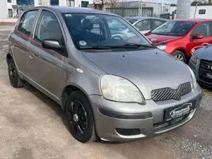 Toyota Yaris 1.0 Edition Tüv sowie Inspektion neu