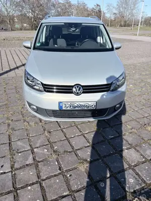 Volkswagen Touran Highline Bild 3