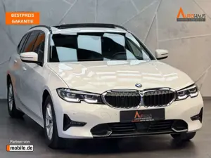 BMW 320 d Sport line |PANO|AHK|KAM|TEMP|VIRT|LM