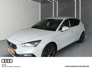 SEAT Leon 1.4 e-Hybrid Xcellence DSG *ACC*NAV*SHZ*