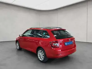 Skoda Fabia Combi 1.0 TSI DSG Pano Bild 3