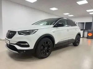 Opel Grandland X 1.2 Turbo INNOVATION*360 Grad*STZBLFT*SHZ*