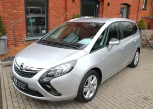 Opel Zafira Tourer Innovation Bi-XenonAhkMFLShz