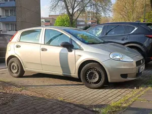 Fiat Grande Punto Grande Punto  5-Türer 1.4 8V Emotion