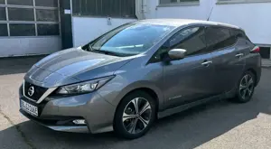 Nissan Leaf Leaf 40 kWh N-Connecta Plus LED Scheinwerfer