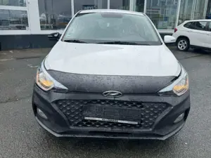 Hyundai i20 Select Bild 3