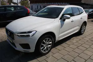 Volvo XC60 D4 AWD R-Design  LED Navigation Leder Rückfakam