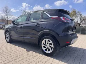 Opel Crossland X 1,5 ALU PDC Navigation PDC LED Bild 3