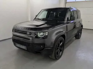 Land Rover Defender 110 D250 X-Dynamic SE Matrix-LED Pano