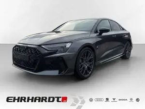 Audi RS3 Limousine 294 kW S tronic SONOS*PANO*HUD*MATRIX...