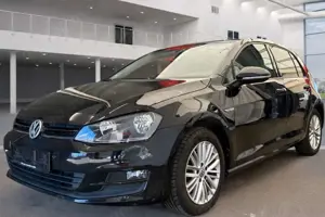 Volkswagen Golf VII Cup 1. Hand Klimaaut. SHZ PDC 5türig
