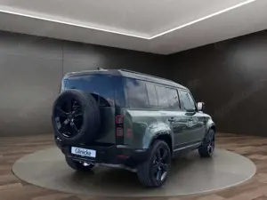 Land Rover Defender 110 D250 X-Dynamic SE Curation Bild 2