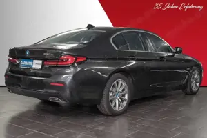 BMW 530 e BENZIN*TOP-ZUSTAND*SORGLOS-PAKET*GARANTIE* Bild 5