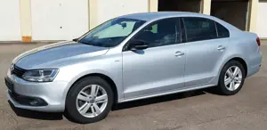Volkswagen Jetta Jetta Diesel 1.6 TDI Blue Motion Trendline