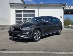 Volkswagen Passat Alltrack Variant 2.0 TDI SCR DSG 4Motion