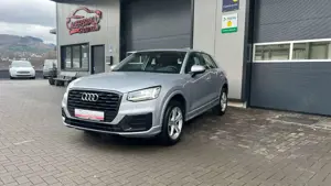 Audi Q2 sport *LED *Sportpaket *Leder *GRA *PDC