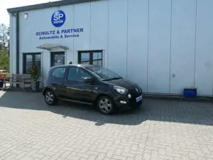 Renault Twingo Paris  Insp. Öl, Reifen, Zahnr. + HU Neu!