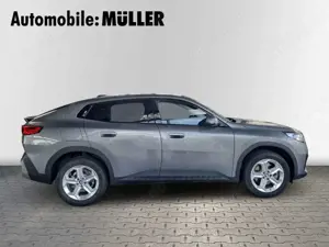 BMW X2 20i PARKASS.+DAB+KAMERA+APPLECARPLAY+KEYLESSGO+ Bild 4