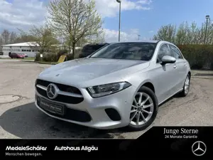 Mercedes-Benz A 180 A 180 d Progressive 7G-DCT Parkass Business MBUX