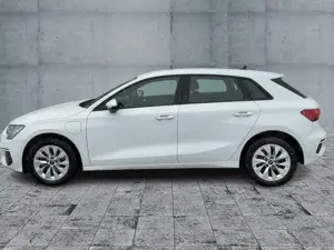 Audi A3 40 TFSI e S-TRONIC GRA+DAB+LM Bild 4